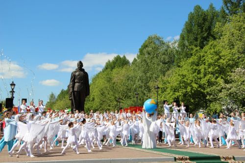 Фоторепортаж празднования Дня Победы в Заинске