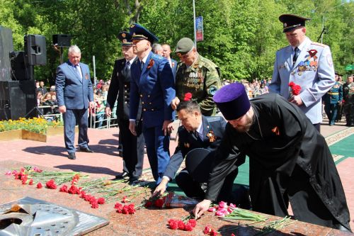 Фоторепортаж празднования Дня Победы в Заинске