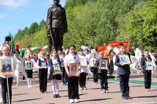 Фоторепортаж празднования Дня Победы в Заинске