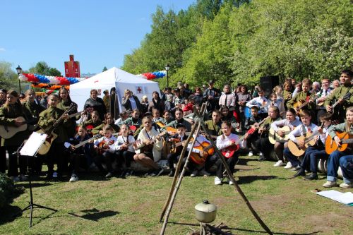 Фоторепортаж празднования Дня Победы в Заинске