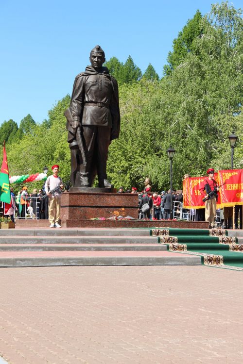 Фоторепортаж празднования Дня Победы в Заинске