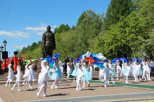 Фоторепортаж празднования Дня Победы в Заинске