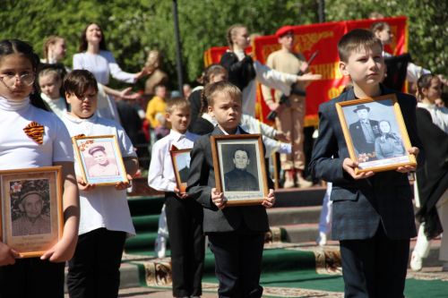 Фоторепортаж празднования Дня Победы в Заинске