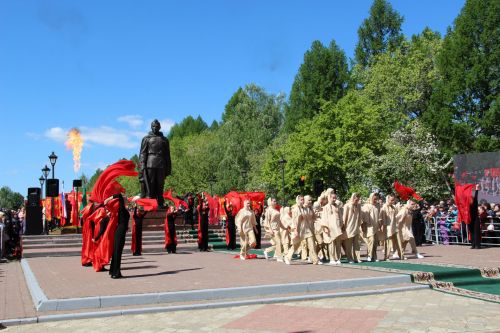 Фоторепортаж празднования Дня Победы в Заинске