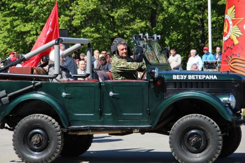 Парад Победы в Заинске возглавила 100-летняя участница войны Анна Моисеева