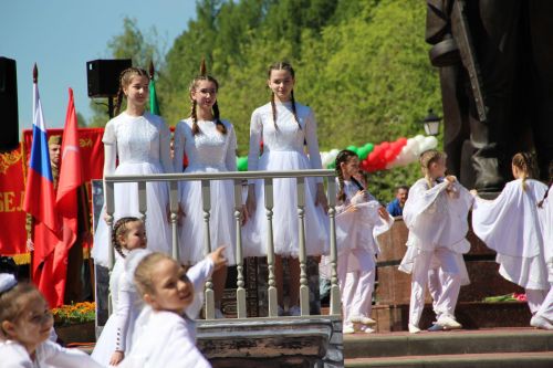 Фоторепортаж празднования Дня Победы в Заинске