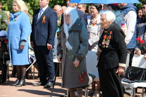 Фоторепортаж празднования Дня Победы в Заинске