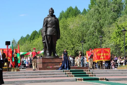 Фоторепортаж празднования Дня Победы в Заинске