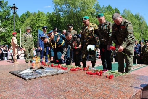 Фоторепортаж празднования Дня Победы в Заинске