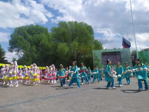 Зәй Сабантуе дусларын җыйды