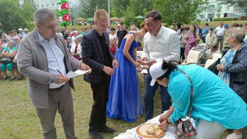 В Заинске выбрали главную красавицу Сабантуя