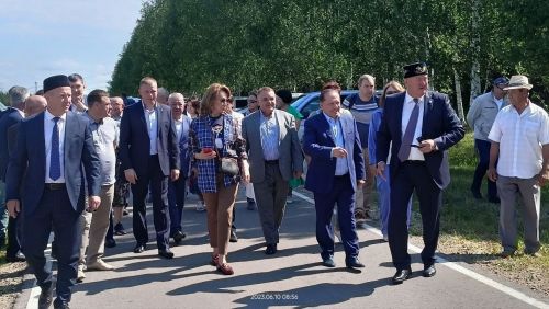 Сабантуй в Заинском районе начался с конных скачек