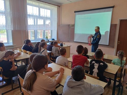 Школьникам в Заинском районе напомнили о пожарной безопасности