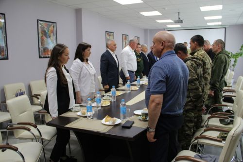 «Для нас вы все — герои»: глава Заинского района в адрес мобилизованных, прибывших в отпуск из зоны СВО