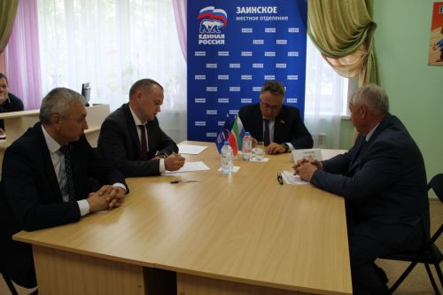 ТР Дәүләт Советы депутаты зәйлеләрнең сорау-гозерләрен тыңлады