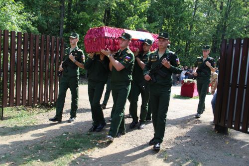 Заинцы простились с бойцом