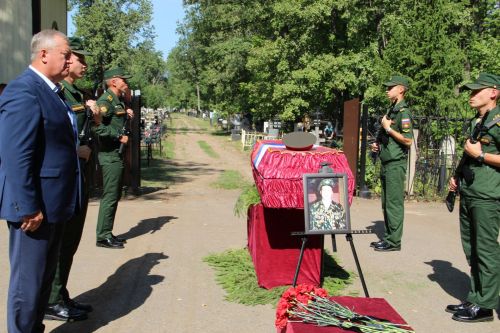 Заинцы простились с бойцом