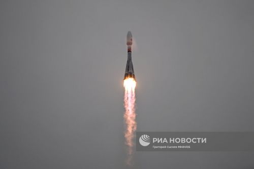 Россия отправила на Луну исследовательскую станцию