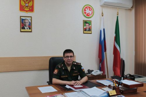 Заинский военком разъяснил, почему снова приглашают мужчин в военный комиссариат