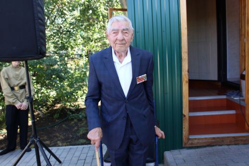 Житель Заинска Леонид Мачтаков отметил вековой юбилей