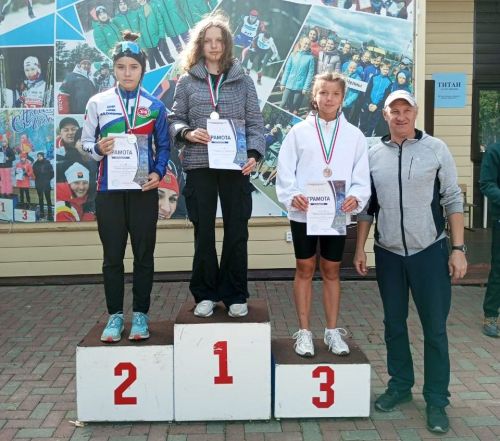 Заинские спортсмены заняли призовые места на чемпионате по кроссу с палками