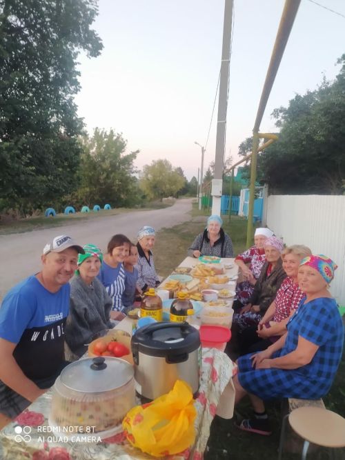 Югарышепкәлеләр кич утырды