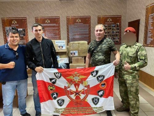 «Все для Победы»: заинские волонтеры помогают участникам СВО в Набережных Челнах