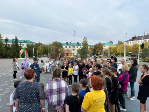 В Заинске прошли учебные эвакуации в местах скопления людей