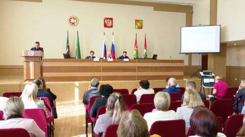 В Заинске состоялось расширенное заседание КДН