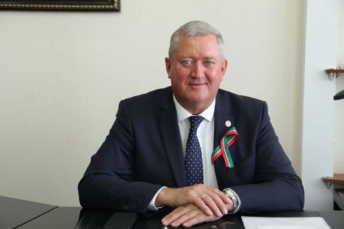 Главе района вручен орден «Дуслык»