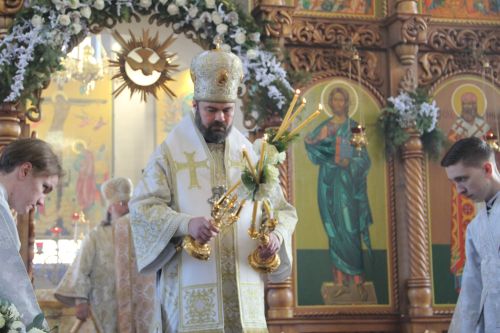 Зәйгә Казан һәм Татарстан митрополиты Кирилл  килде