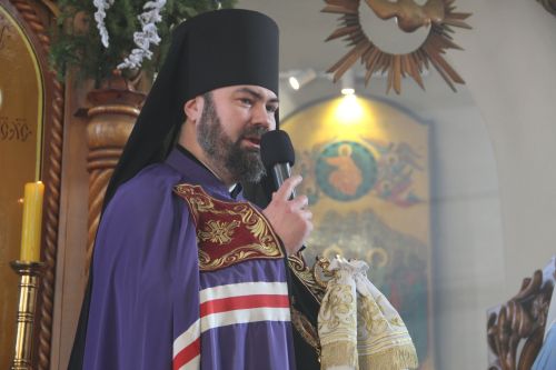 Зәйгә Казан һәм Татарстан митрополиты Кирилл  килде