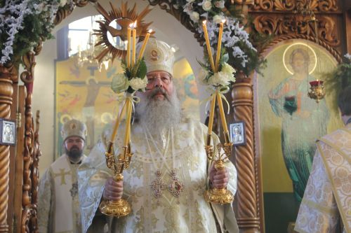 Зәйгә Казан һәм Татарстан митрополиты Кирилл  килде