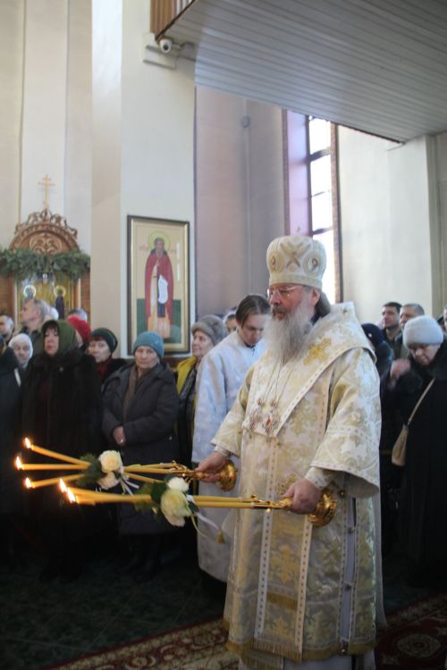 Зәйгә Казан һәм Татарстан митрополиты Кирилл  килде