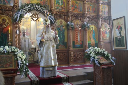 Зәйгә Казан һәм Татарстан митрополиты Кирилл  килде