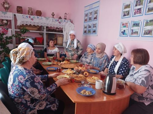 Сармашбашта маскировка челтәрләре үрүчеләр эшчәнлекләренең бер еллыгын билгеләп үттеләр