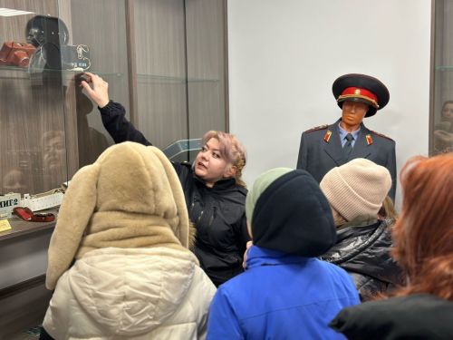 Зәй балалары полиция бүлегенә экскурсиягә бардылар