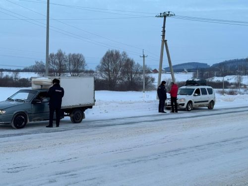 В Заинске сотрудники Госавтоинспекции провели массовую проверку водителей