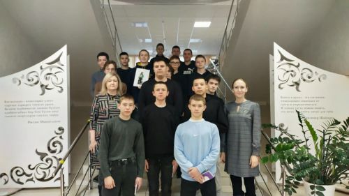 Зәй китапханәсендә студентлар өчен кичә оештырылды