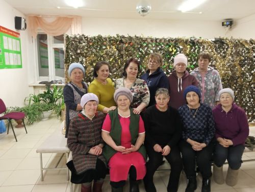 Урта Багражда маскировка челтәре үрергә 87 яшьлек Анна апа да йөри