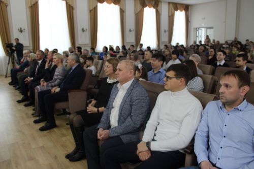 В Заинске официально дан старт Году семьи
