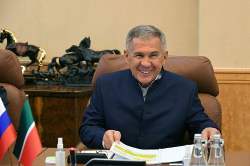 Минниханов назвал Рождество праздником возрождения, добра и милосердия