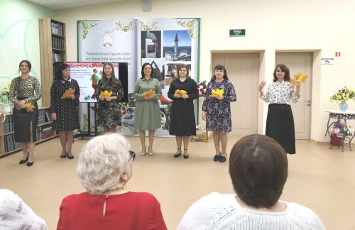 В Заинске прошла литературно-праздничная программа ко Дню пожилых людей