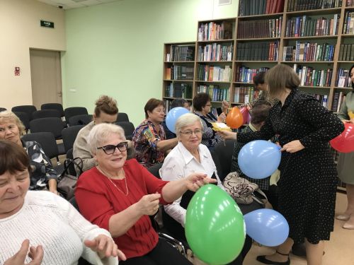 В Заинске прошла литературно-праздничная программа ко Дню пожилых людей
