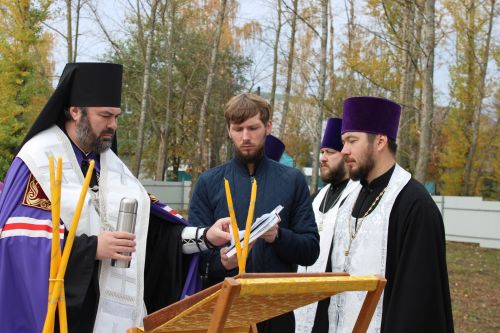 В день рождения Владимира Путина в Заинске заложили памятную капсулу в основание будущего храма