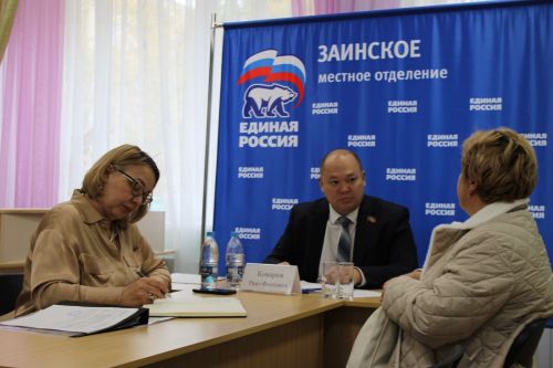Депутат Госсовета РТ Рияз Комаров проведет прием граждан в Заинске