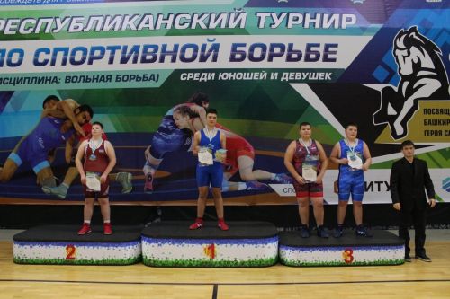Заинские спортсмены снова на пьедестале почета по вольной борьбе