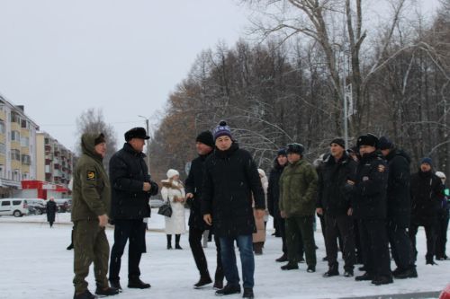 Зәйдән хәрбиләргә машиналар, квадроцикл озатылды