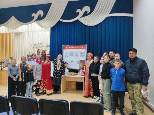 Иске Тәкмәктә якташ геройларга мәдхия укыдылар