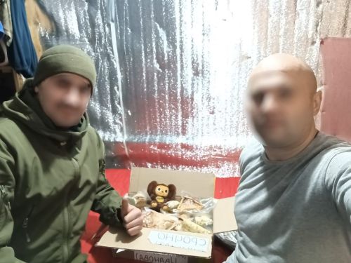 Зәйдән “Газель” машинасында хәрбиләргә гуманитар ярдәм илтелде